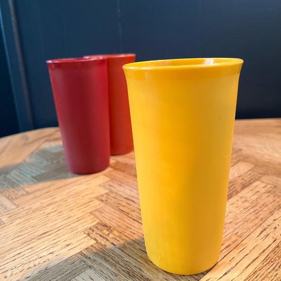 Set of 3 Tupperware tumblers in autumn harvest colors - Picture 5 of 7